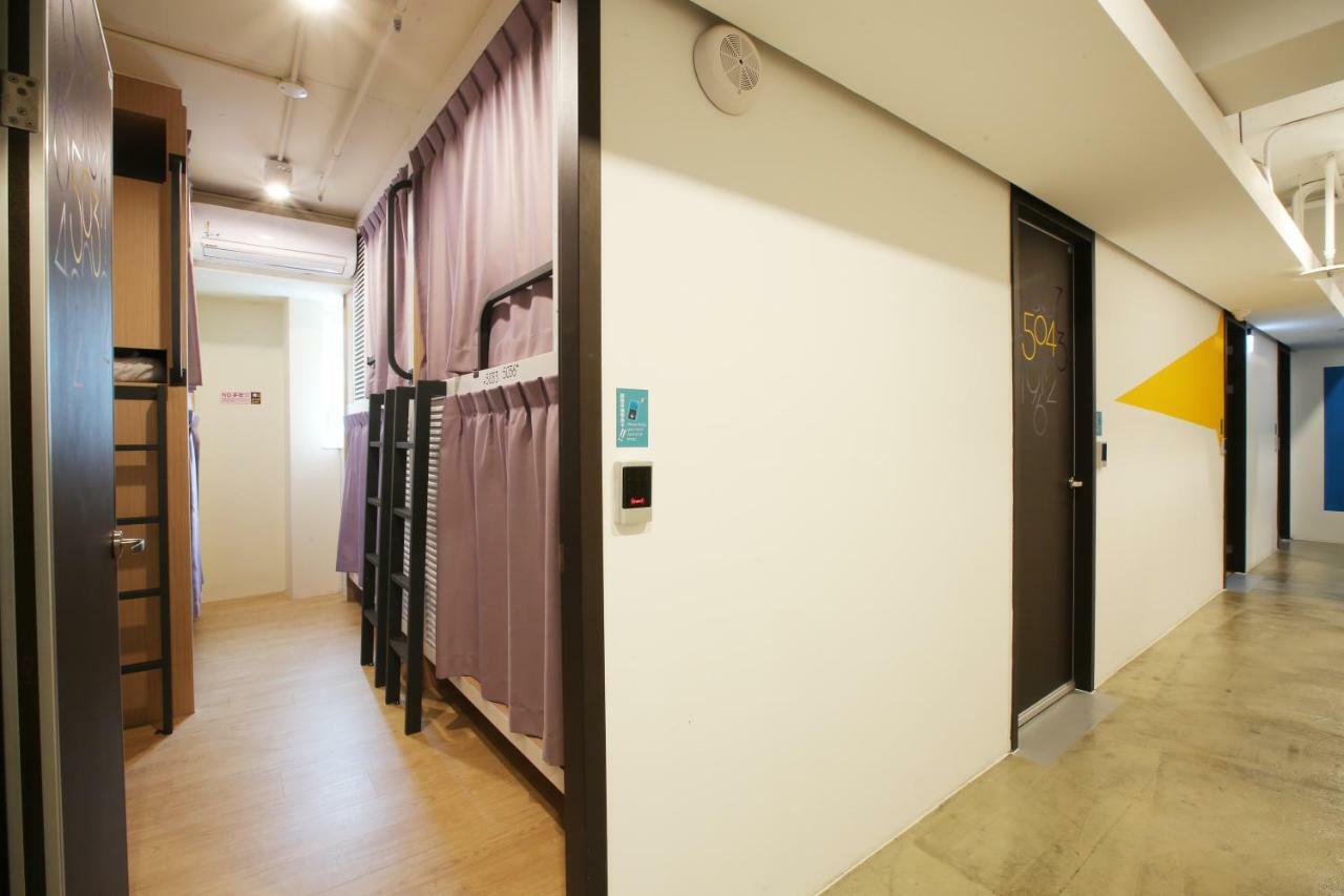 Loosha Hostel Taichung Luaran gambar