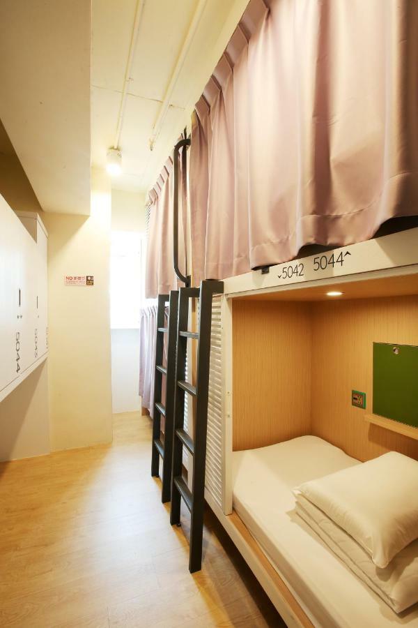 Loosha Hostel Taichung Luaran gambar