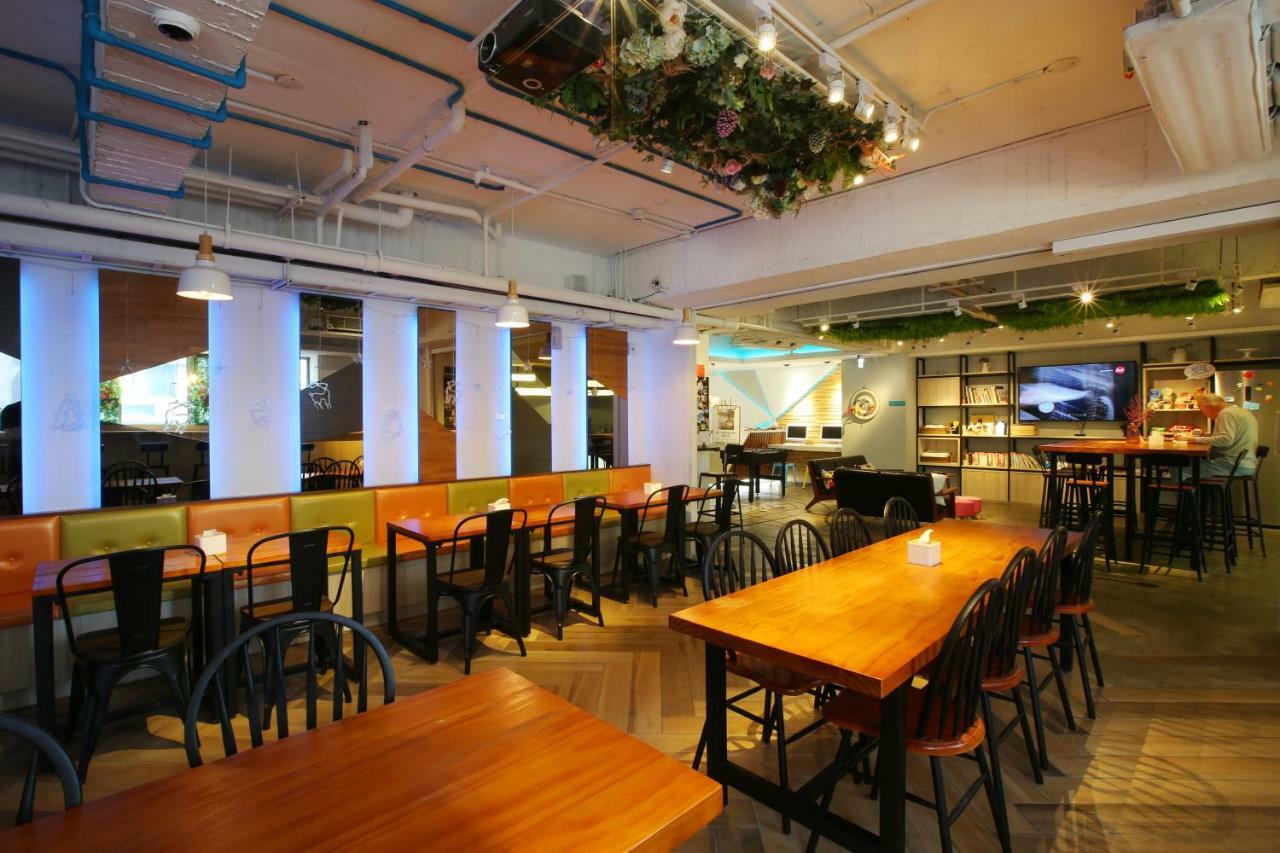 Loosha Hostel Taichung Luaran gambar