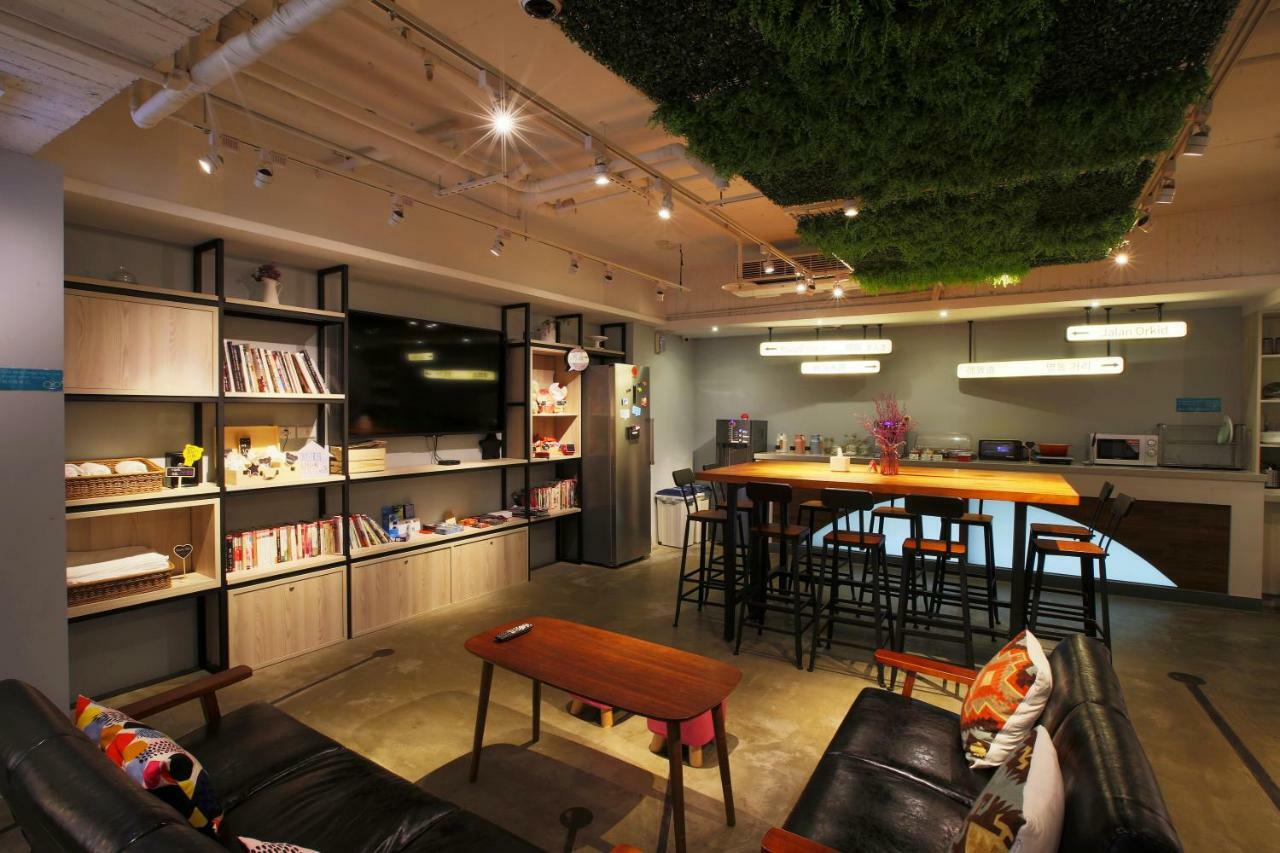 Loosha Hostel Taichung Luaran gambar