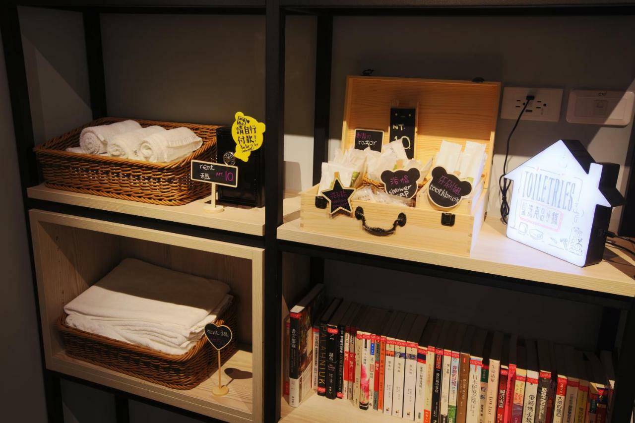 Loosha Hostel Taichung Luaran gambar
