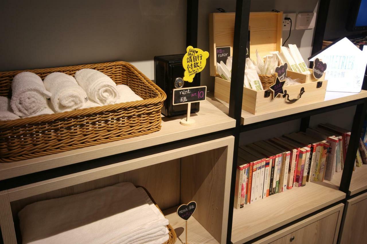 Loosha Hostel Taichung Luaran gambar